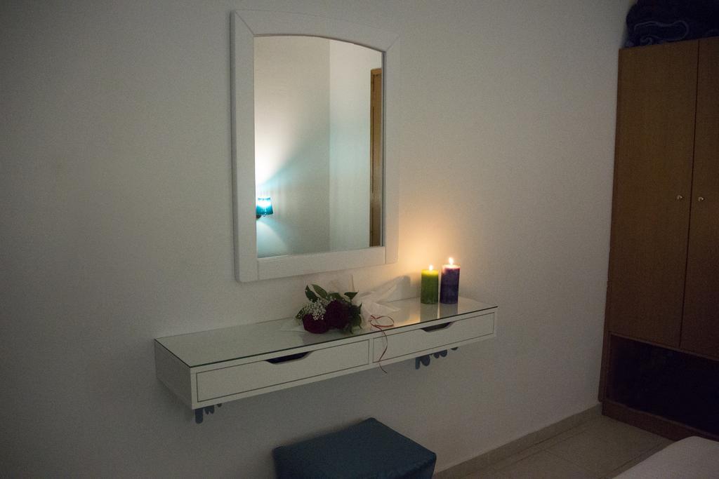 Michael Apartments Agia Marina المظهر الخارجي الصورة